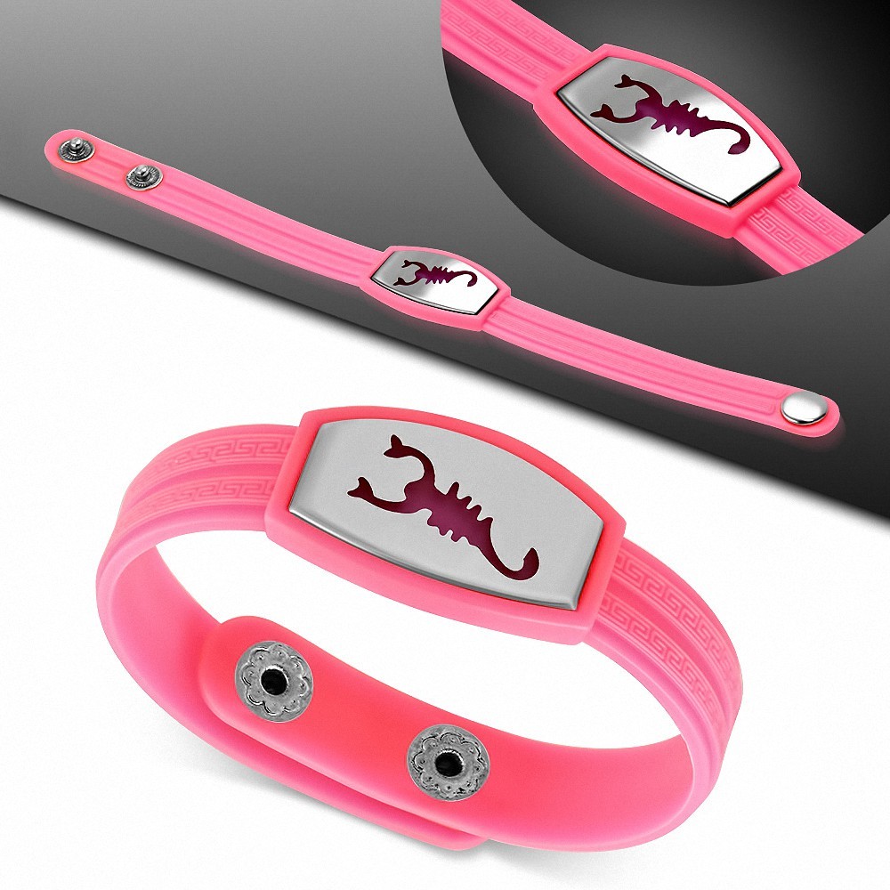 Bracelet caoutchouc rose clair plaque style montre scorpion