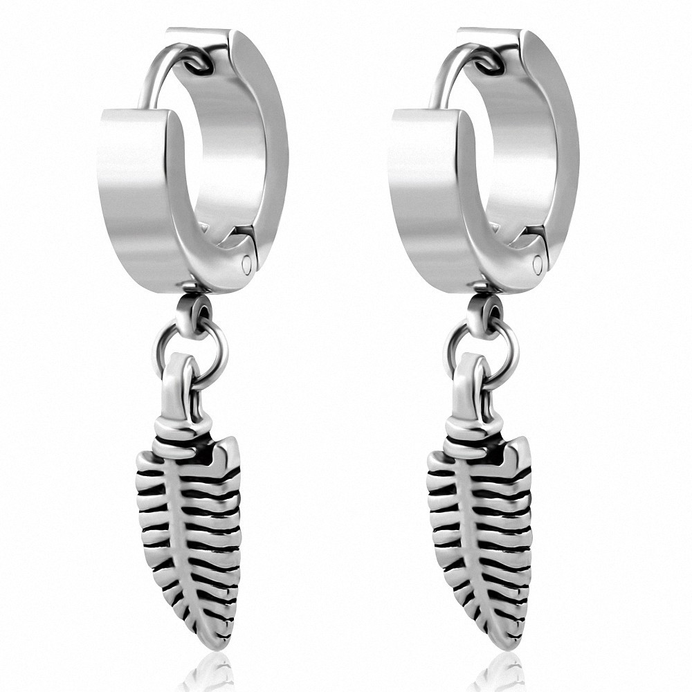 Boucles d'oreille Huggie en forme de feuille en acier inoxydable (paire)