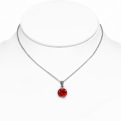 Collier chaîne en acier inoxydable avec pendentif cercle et breloques rondes avec Siam rouge CZ