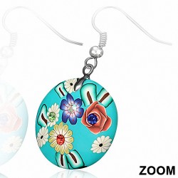 Boucles d'oreilles en alliage fimo / polymère en argile rose avec un cercle de fleurs  multicolores (paire)