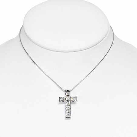 Alliage avec chaîne en doré blanc et collier avec pendentif croix latine avec cristaux   transparents baguette