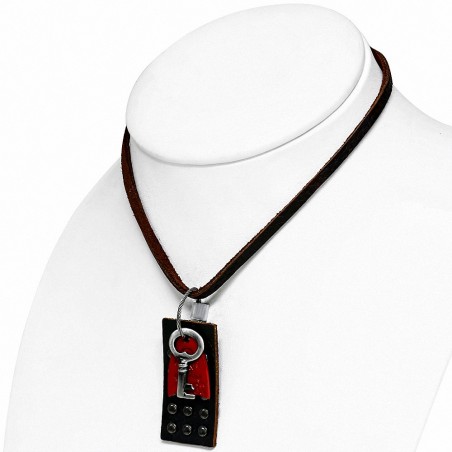 Alliage de mode 3-ton rangée de clous rond Tag Pirate crâne os croisés clé charm brun véritable motard en cuir collier