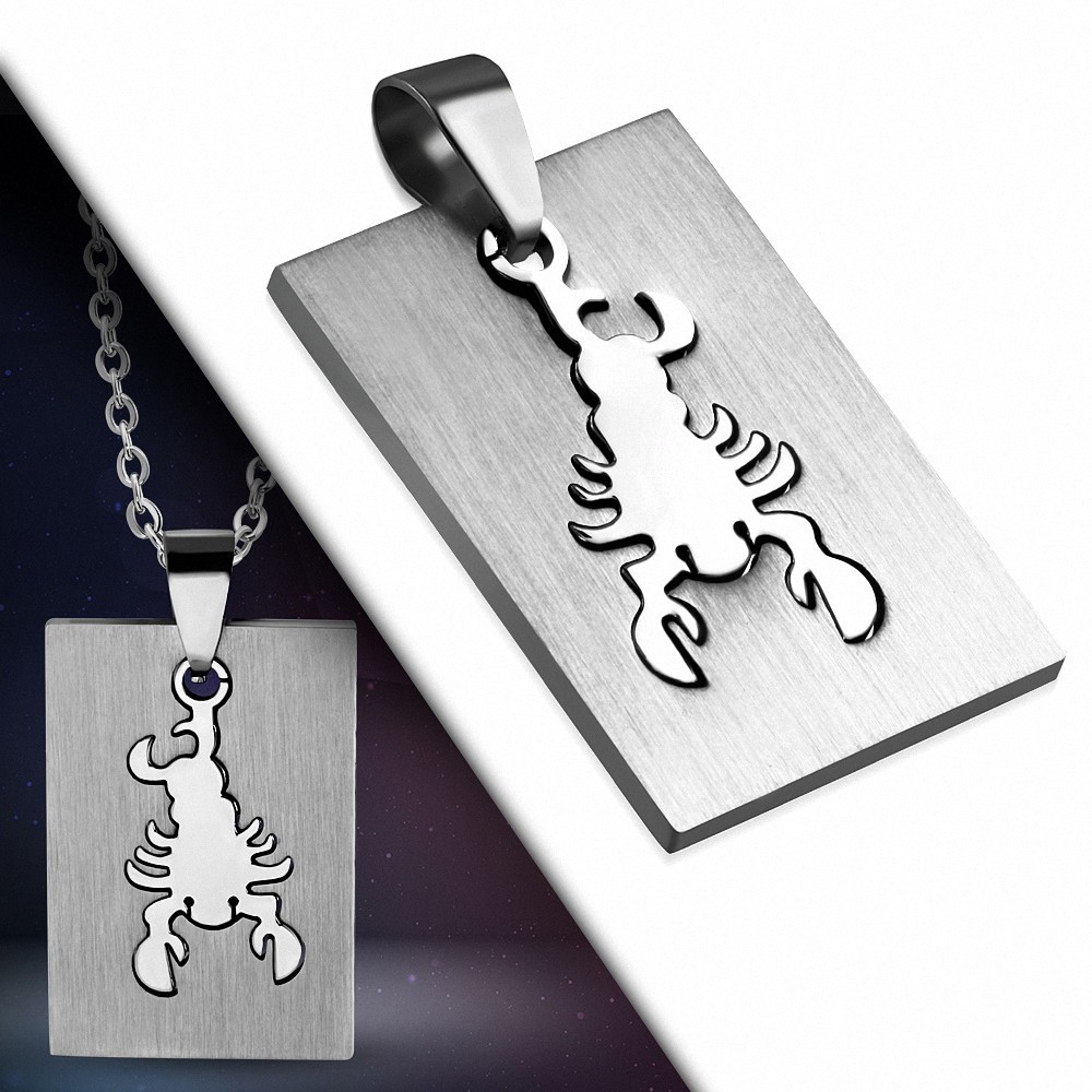 Pendentif homme scorpion plaque