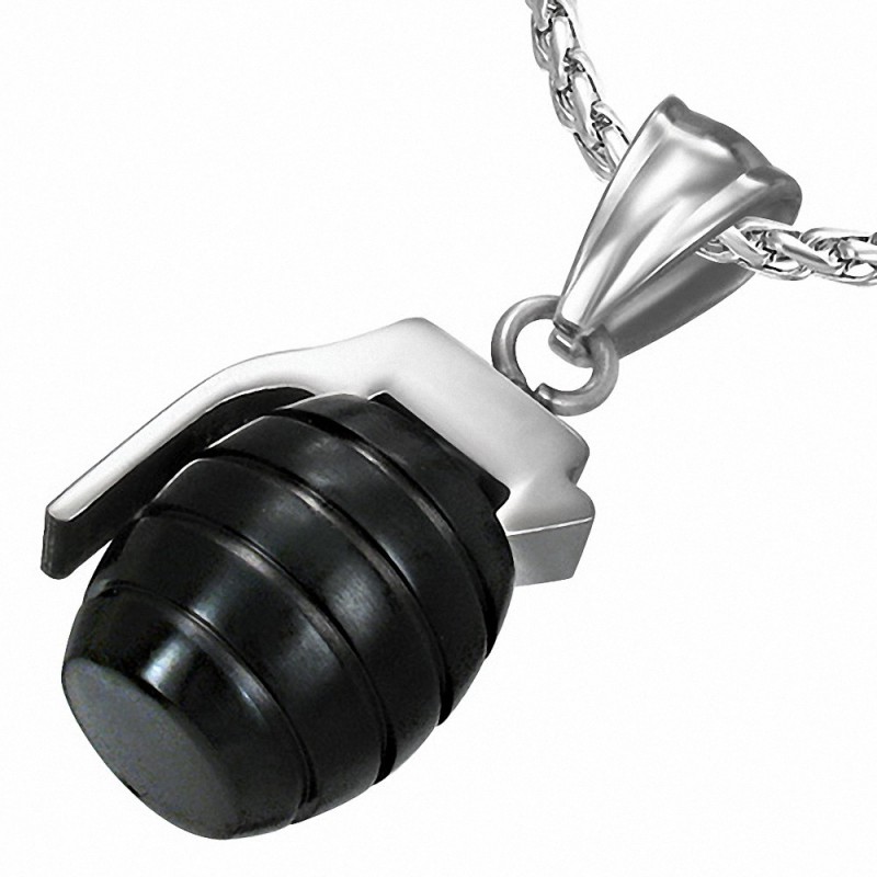 Pendentif homme grenade noire Pendentif homme grenade noire