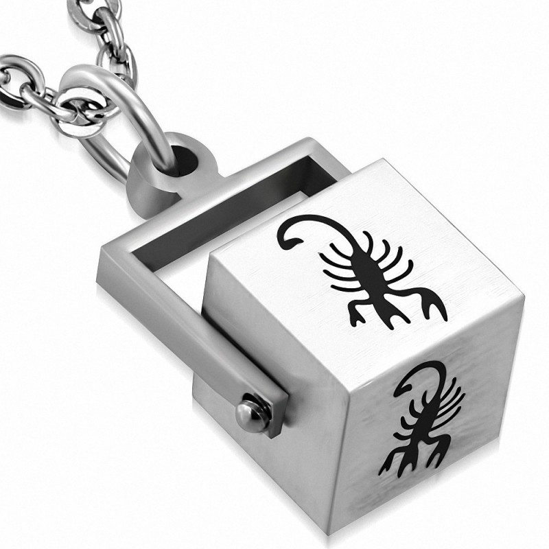 Pendentif homme cube scorpion Pendentif homme cube scorpion