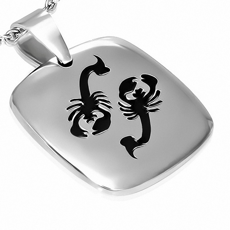 Pendentif homme plaque arrondie scorpions Pendentif homme plaque arrondie scorpions