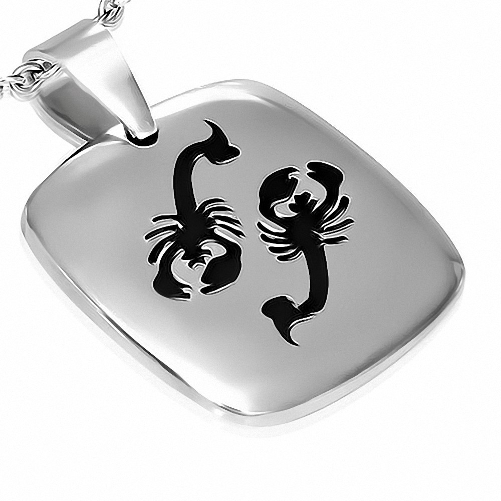 Pendentif homme plaque arrondie scorpions